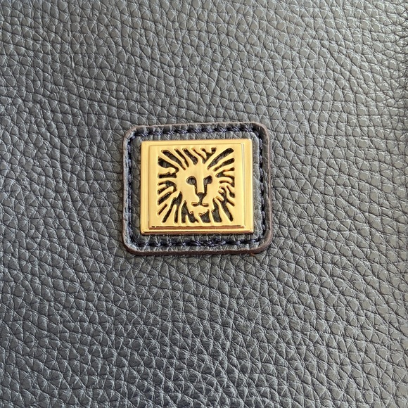 Anne Klein Womans Navy Blue Handbag Tote With Gold Tone Hardware Purse - Picture 9 of 11